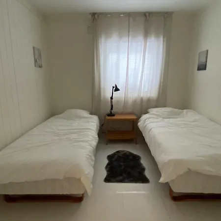 House Apartament *